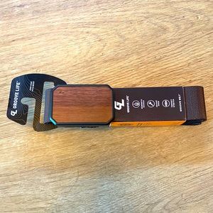 Brown Walnut Groove Belt with magnetic buckle